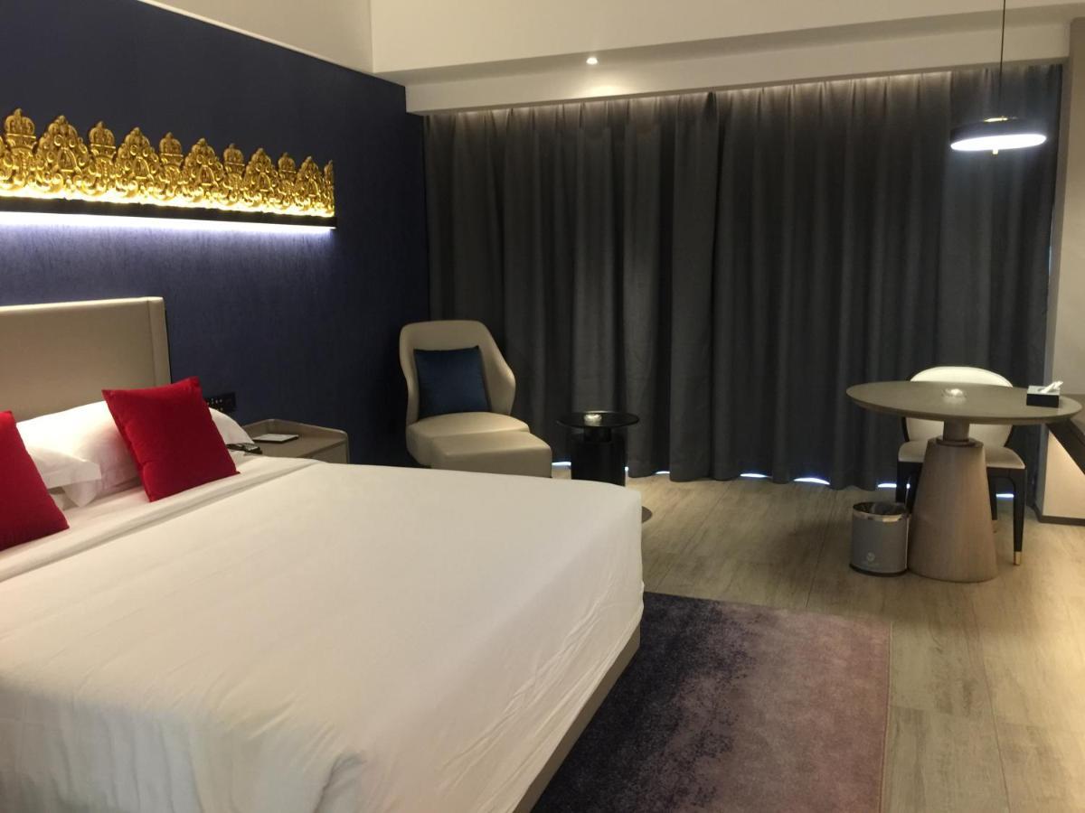 เทียนอี้ อินเตอร์เนชั่นแนล โฮเต็ล Hotel พนมเปญ ภายนอก รูปภาพ